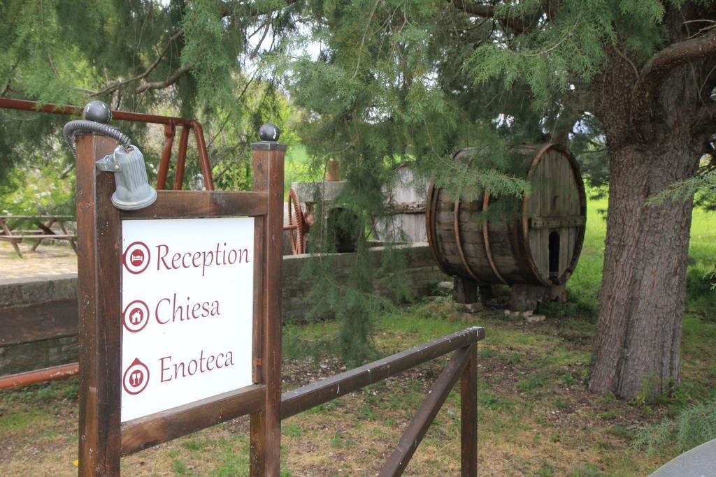 Hotel La Quiete アッシジ エクステリア 写真