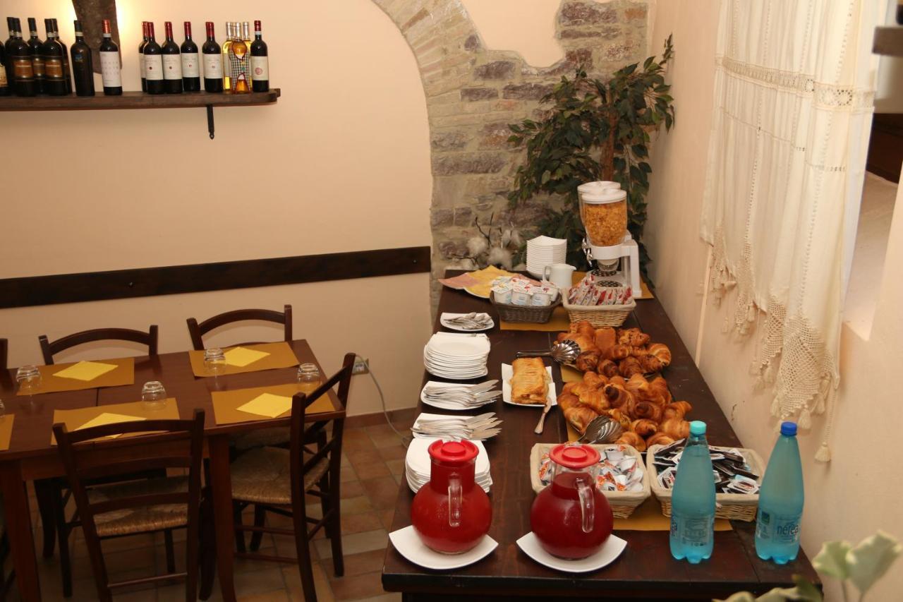Hotel La Quiete アッシジ エクステリア 写真